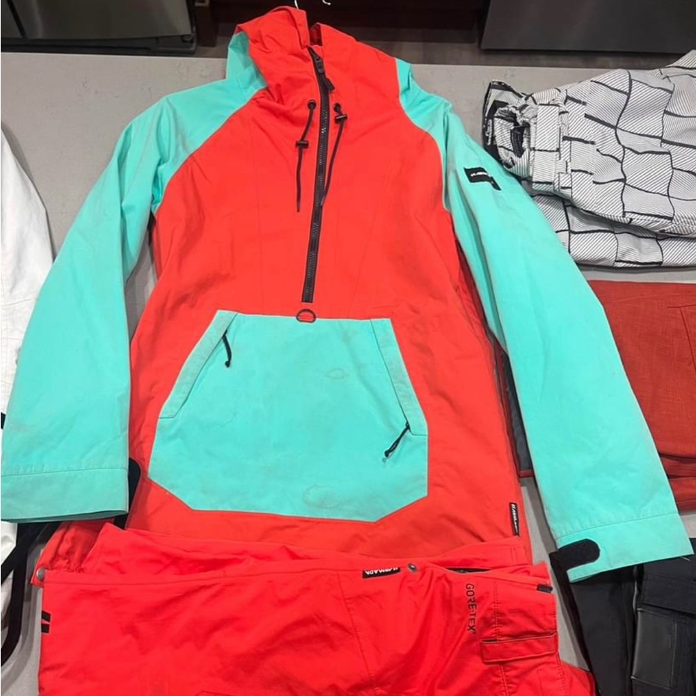 Armada x evo Saint Pullover Jacket & Pants - Women's (Medium)